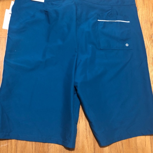 old navy NWT mens swim trunks - Picture 1 of 7